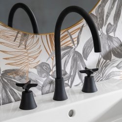 Mélangeur de lavabo 3 trous ADAGIO Noir Mat Mélangeur de lavabo 3 trous ADAGIO Noir Mat