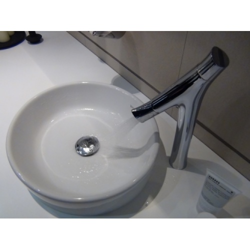 Mitigeur lavabo Design mi-haut Axor Starck Organic 12012000 12012000 ambiance Mitigeur lavabo Design mi-haut Axor Starck Organic 12012000 12012000 ambiance