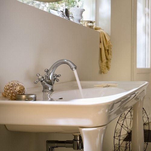 Mélangeur lavabo monotrou rétro vieux bronze Grazia GRC5118/6BR Grazia 03 c Mélangeur lavabo monotrou rétro vieux bronze Grazia GRC5118/6BR Grazia 03 c