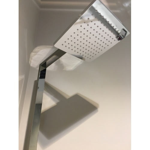 Colonne de douche SINT Standard Mécanique - Blanc Img 2548 Colonne de douche SINT Standard Mécanique - Blanc Img 2548