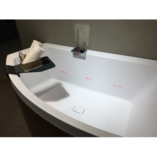 Baignoire asymétrique DIVINA O Hydro Plus Tablier bois - Sans robinetterie - Version Droite Img 2526 Baignoire asymétrique DIVINA O Hydro Plus Tablier bois - Sans robinetterie - Version Droite Img 2526