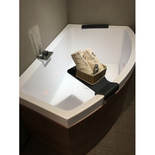 Baignoire asymétrique DIVINA O Hydro Plus Tablier bois - Sans robinetterie - Version Droite Img 2527 Baignoire asymétrique DIVINA O Hydro Plus Tablier bois - Sans robinetterie - Version Droite Img 2527