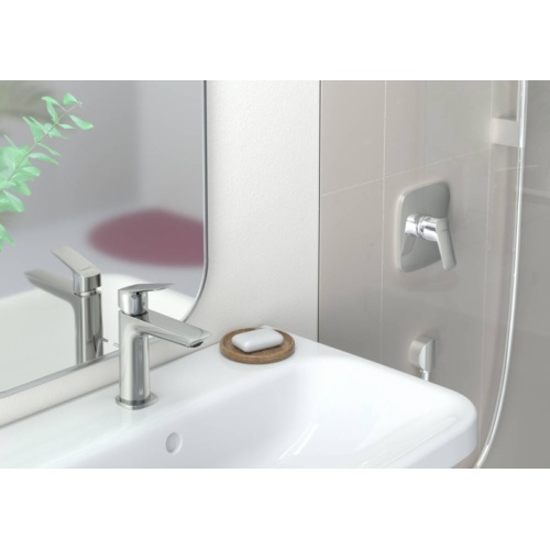 Mitigeur de lavabo LOGIS FINE 110 avec vidage tirette Chromé* 71251000-1 Mitigeur de lavabo LOGIS FINE 110 avec vidage tirette Chromé* 71251000-1