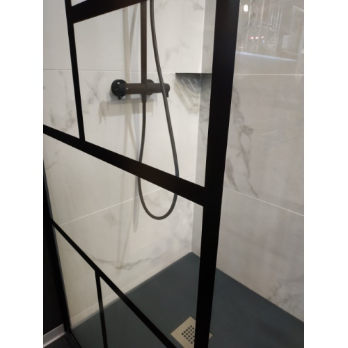 Paroi de douche ATELIER GRAPHIC Noir avec volet pivotant - 120+34.5cm** Atelier Graphic Paroi de douche ATELIER GRAPHIC Noir avec volet pivotant - 120+34.5cm** Atelier Graphic