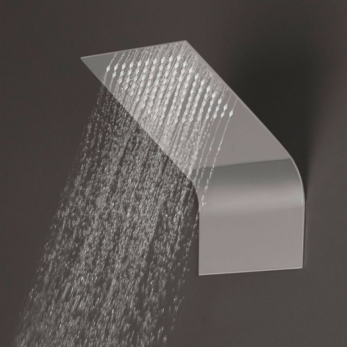 Douche de tête inclinée RIKS sur mur 99Z300707_1 Douche de tête inclinée RIKS sur mur 99Z300707_1