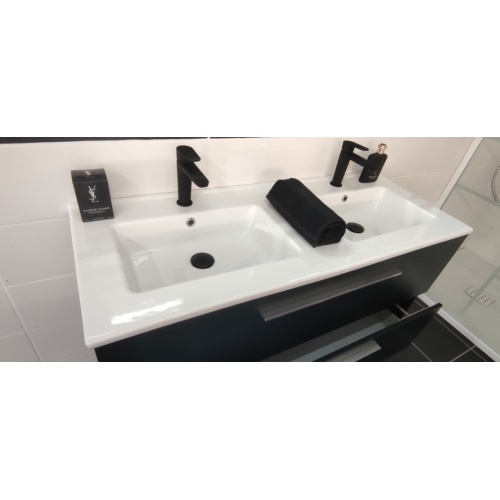 Meuble double vasque + Colonne PRIMARO Noir Mat** PRIMARO Noir (4) Meuble double vasque + Colonne PRIMARO Noir Mat** PRIMARO Noir (4)