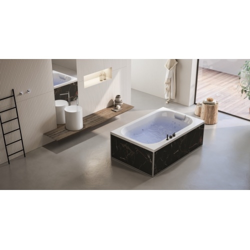 Baignoire premium BOSSANOVA 185x120cm Bossanova_tablier marbre noir et cuivre_robinetterie noire Baignoire premium BOSSANOVA 185x120cm Bossanova_tablier marbre noir et cuivre_robinetterie noire