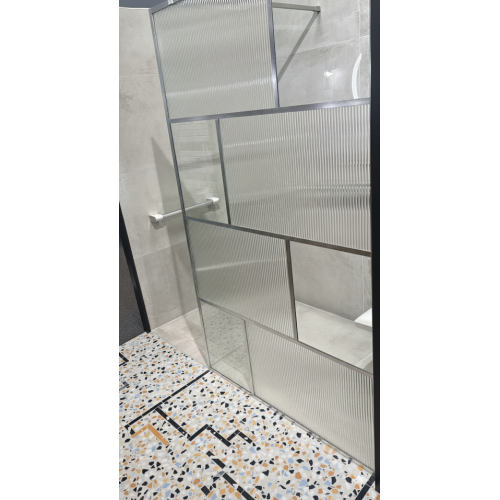 Paroi de douche Fixe ART DECO - Verre en Relief & Profilé Nickel Brossé - L100cm Gemini_Generated_Image_z0ue94z0ue94z0ue