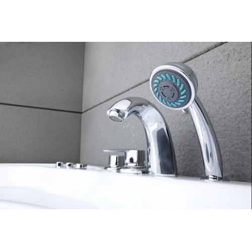 Baignoire d'angle balnéo CARAIBES 135x135cm Bora bora 1898 Baignoire d'angle balnéo CARAIBES 135x135cm Bora bora 1898